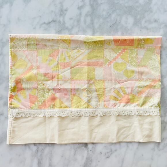 Fieldcrest VTG Pillowcase American Treasures Pastel Patchwork Hearts DIY 80's - Picture 1 of 5